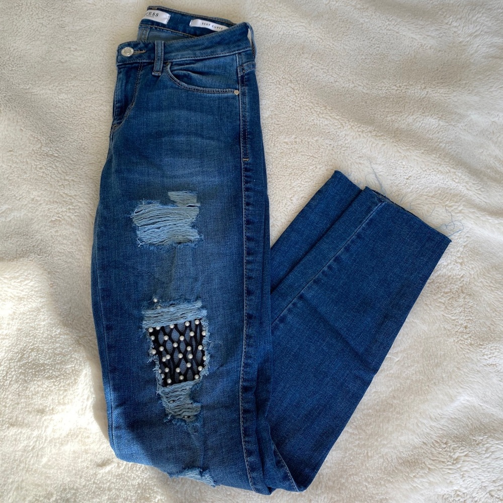 Jeans with pearls
